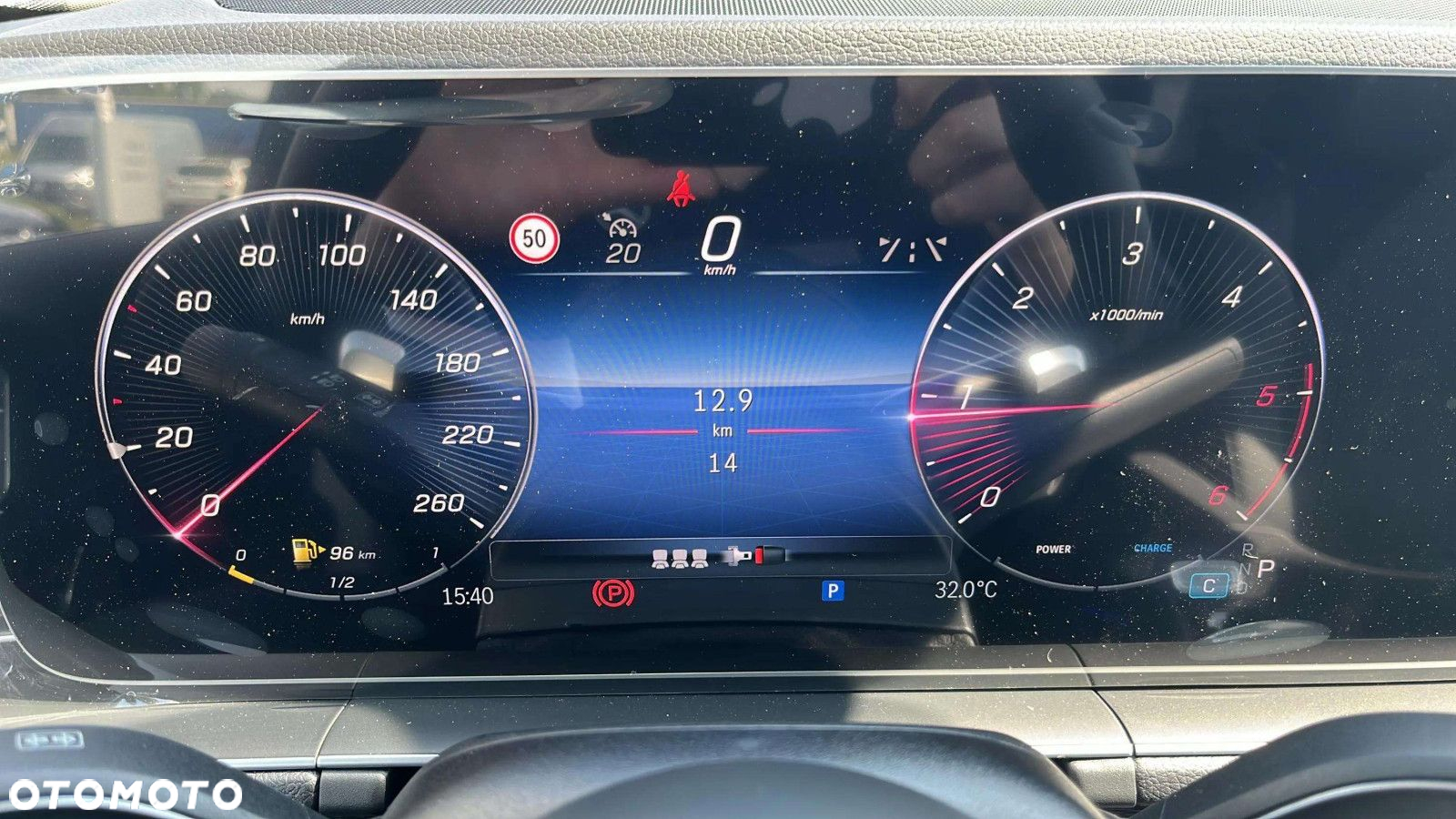 Mercedes-Benz GLE - 12