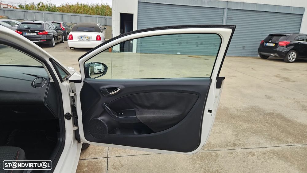 SEAT Ibiza SC 1.6 TDi FR - 22