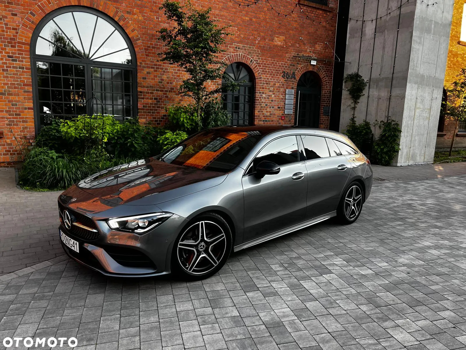 Mercedes-Benz CLA 200 AMG Line 7G-DCT - 4