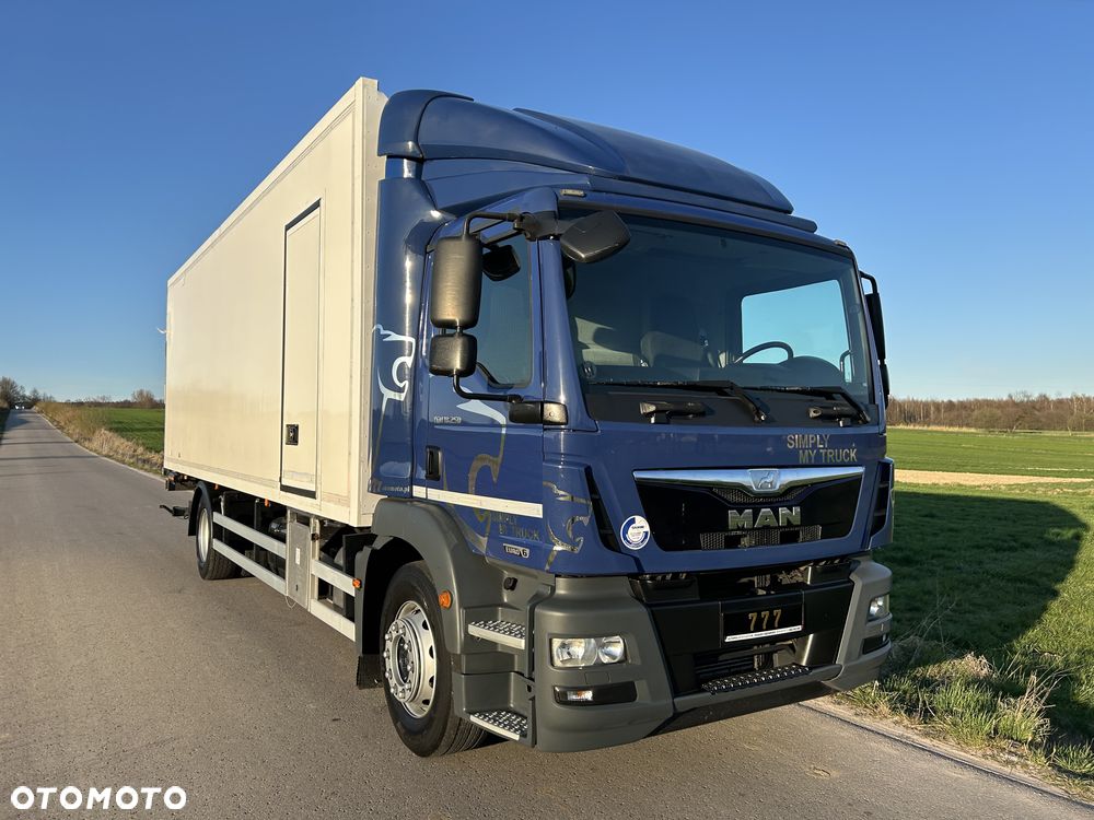 MAN TGM 18.250 Carrier 1950 D/E z Holandii / TOP STAN / 7.5m / 18 palet / winda + drzwi boczne / OKAZJA - 8