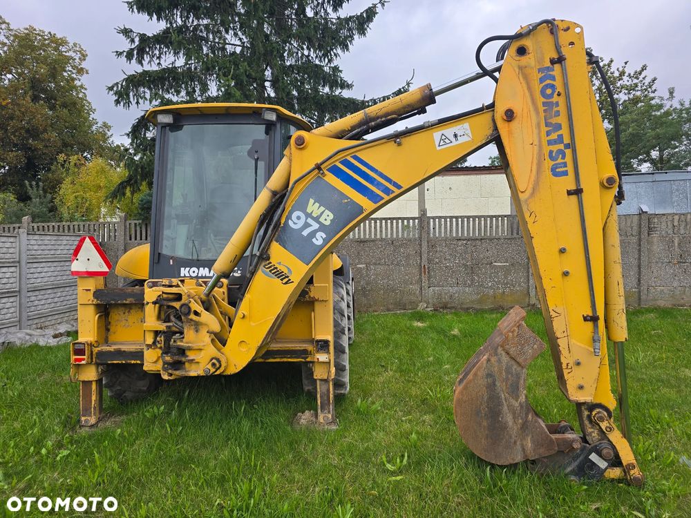 Komatsu WB 97s - 5 - 6