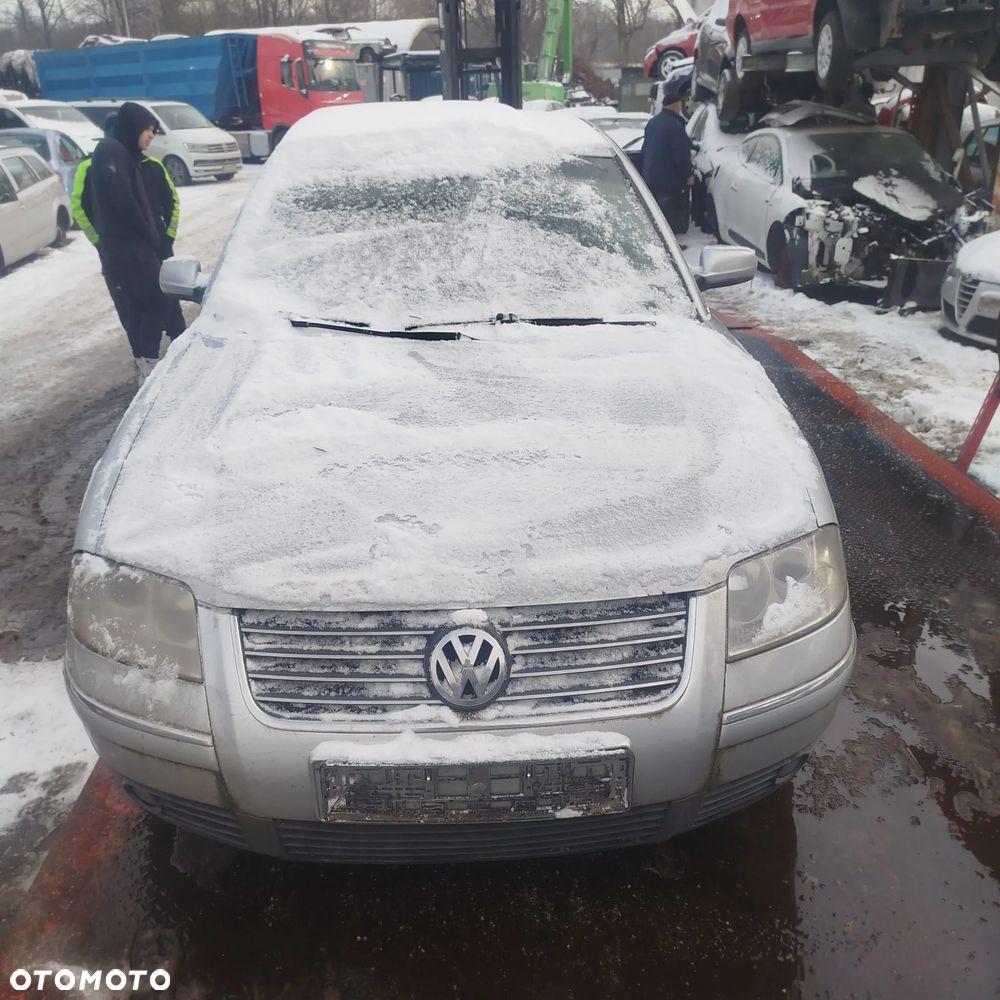 Volkswagen Passat  B5 FL  na części . - 1
