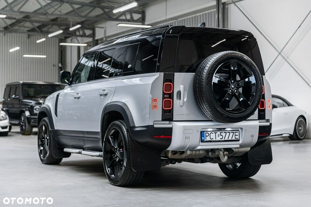 Land Rover Defender - 8