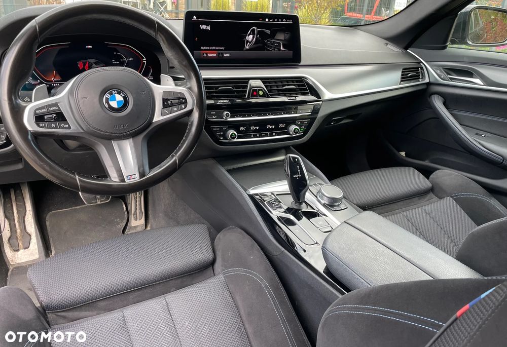 BMW Seria 5 530i xDrive mHEV M Sport sport - 6