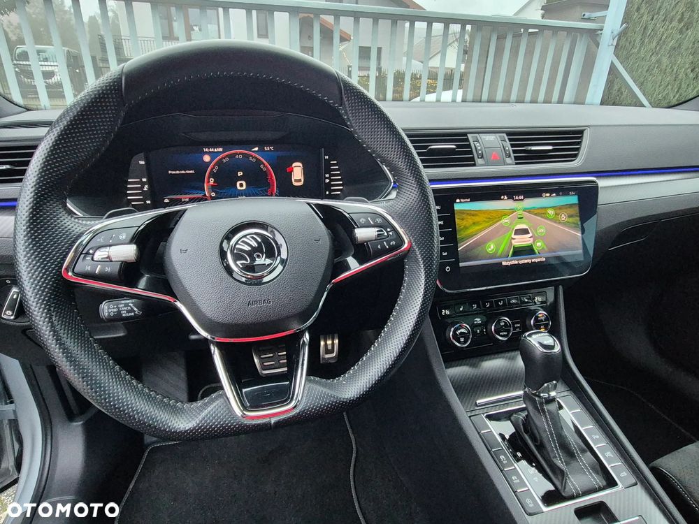 Skoda Superb 2.0 TSI 4x4 DSG SportLine - 14