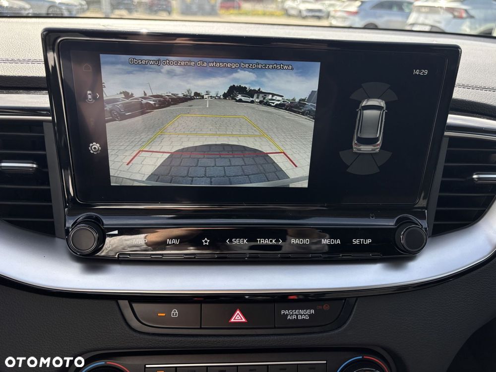 Kia Ceed 1.5 T-GDI Tribute DCT - 14