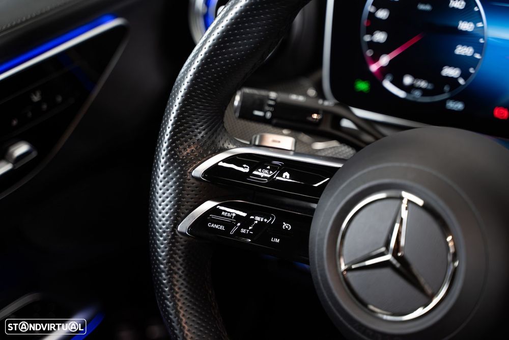 Mercedes-Benz C 300 e 9G-TRONIC AMG Line Advanced - 22