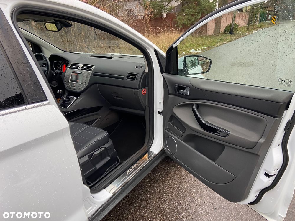 Ford Kuga 2.0 TDCi Titanium - 33