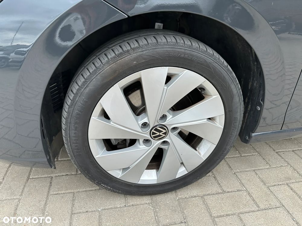 Volkswagen Golf - 29