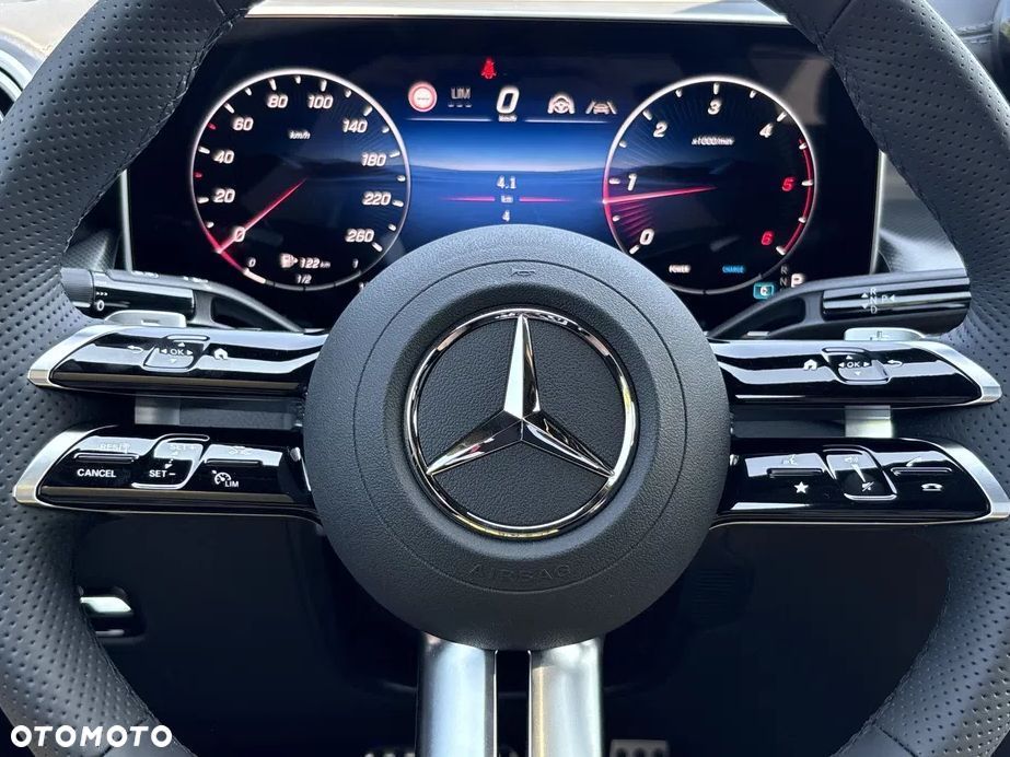 Mercedes-Benz GLC 220 d mHEV 4-Matic AMG Line - 14