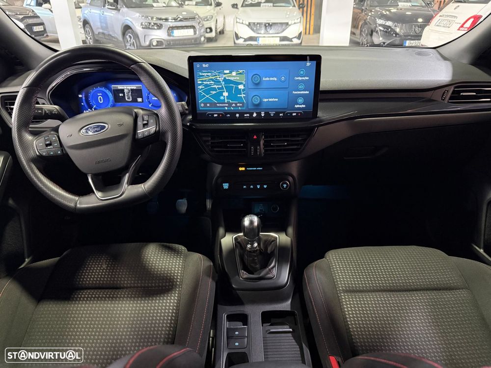 Ford Focus SW 1.0 EcoBoost MHEV ST-Line - 13