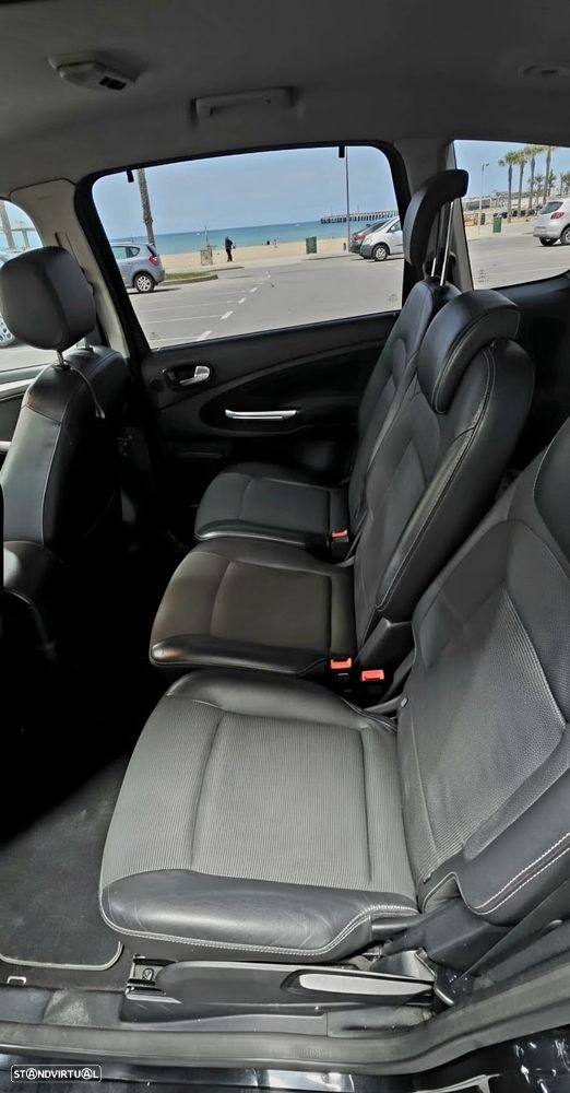 Ford S-Max 1.8 TDCi Titanium 7L - 9