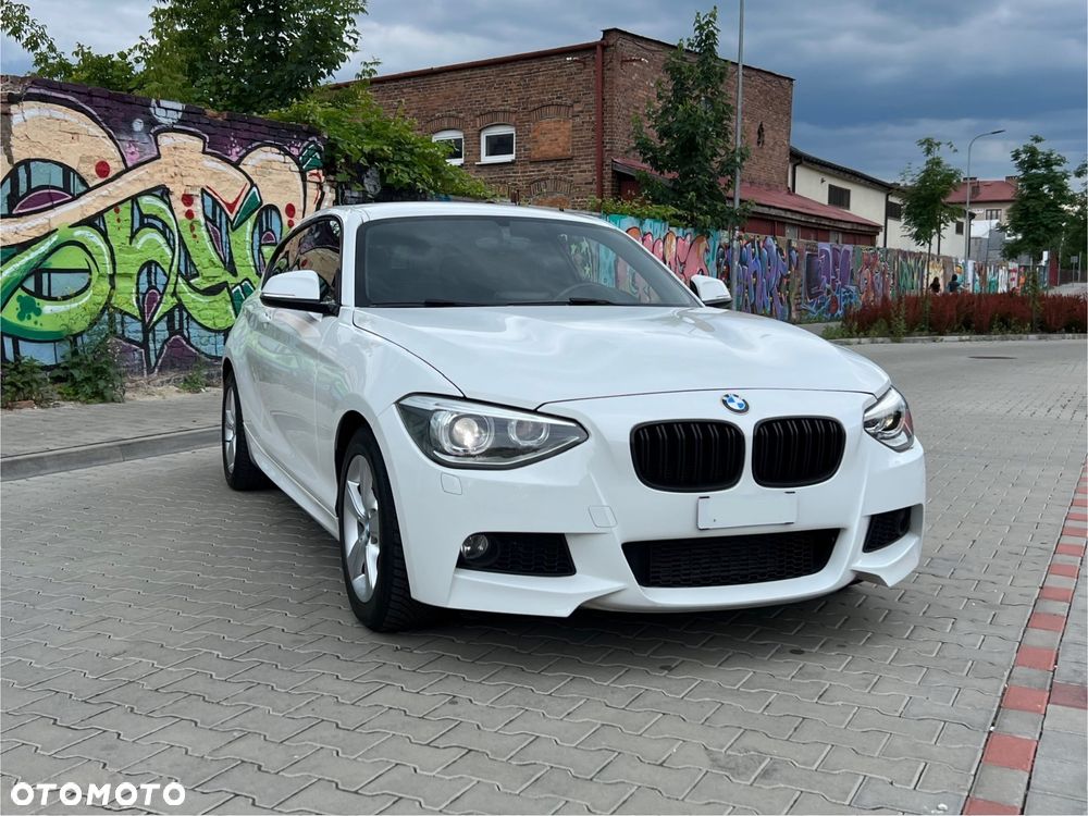 BMW Seria 1 116i - 6