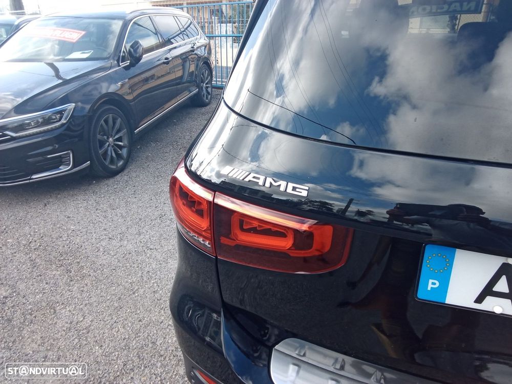 Mercedes-Benz GLB 35 AMG 4Matic — fotografia 13