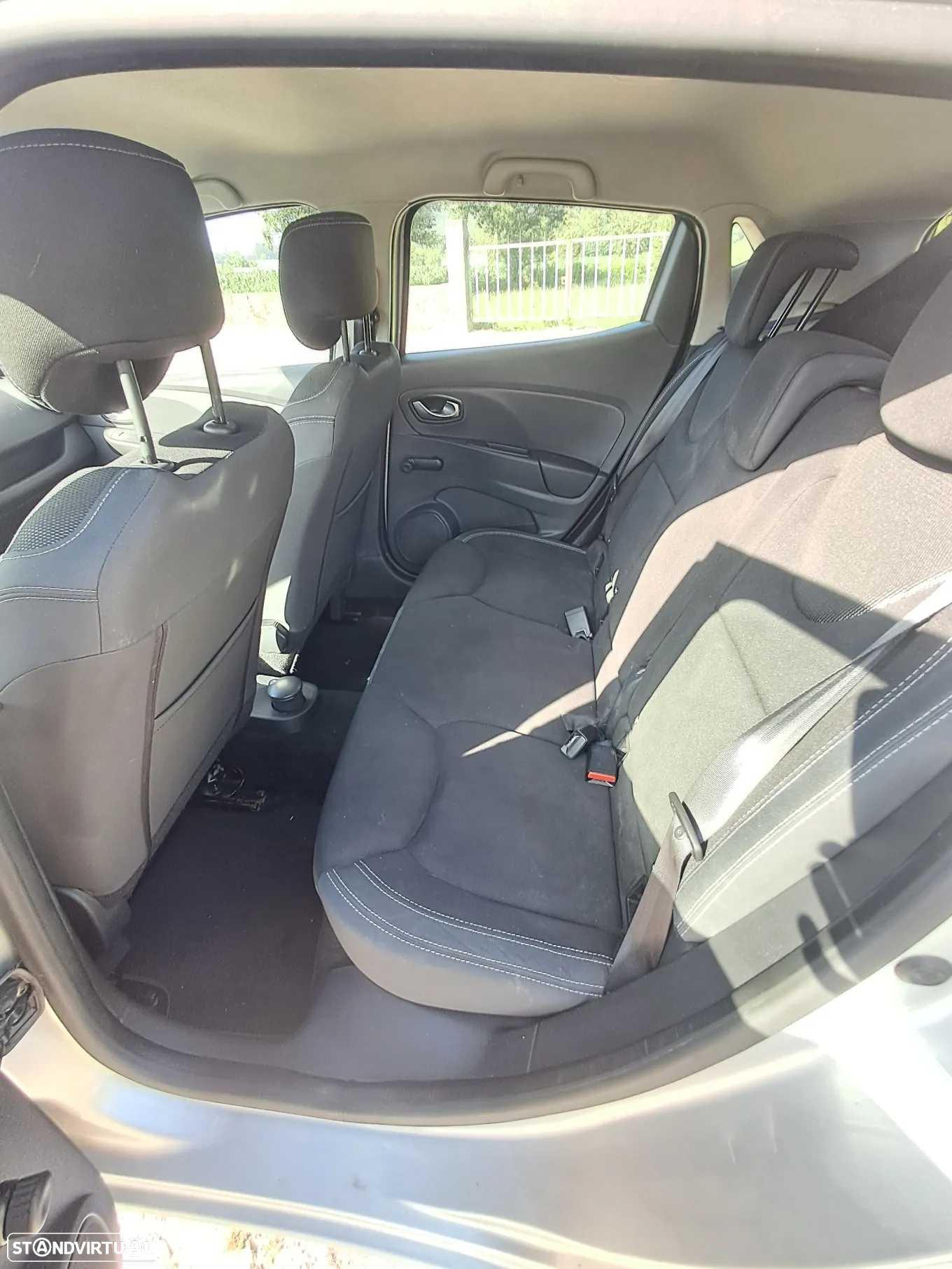 Renault Clio 0.9 TCE Confort - 10