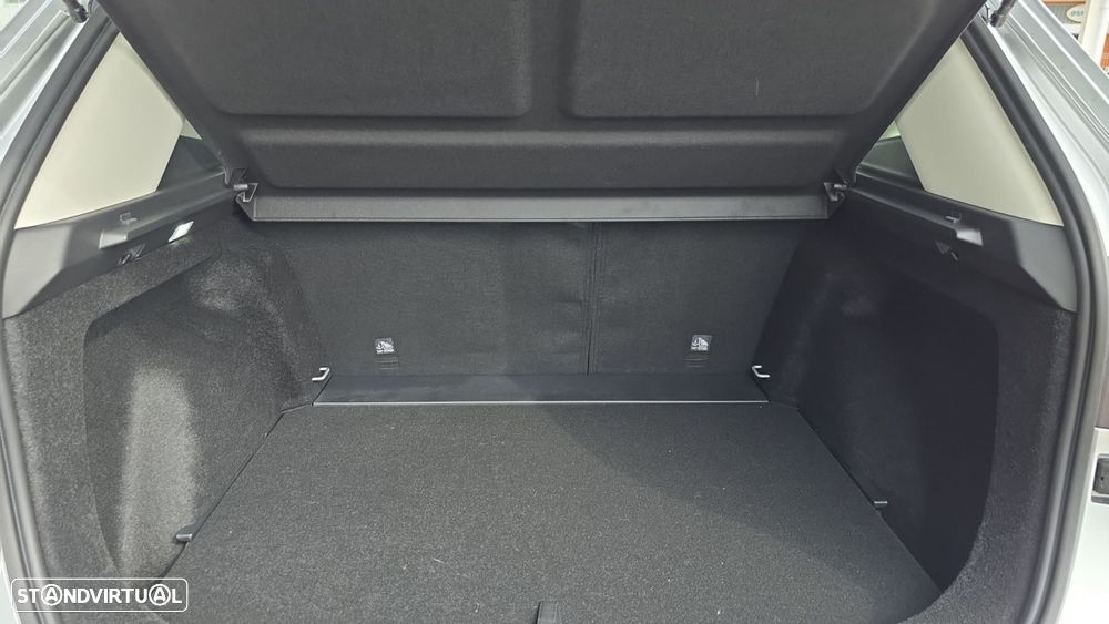 MG ZS 1.5 Hybrid+ Luxury - 16