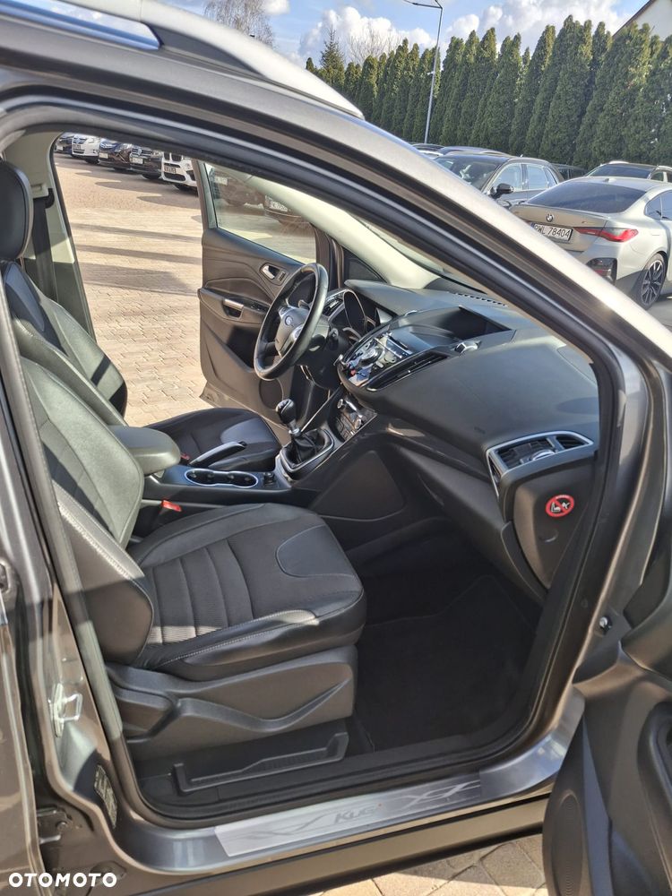 Ford Kuga 1.6 EcoBoost 2x4 Titanium - 15