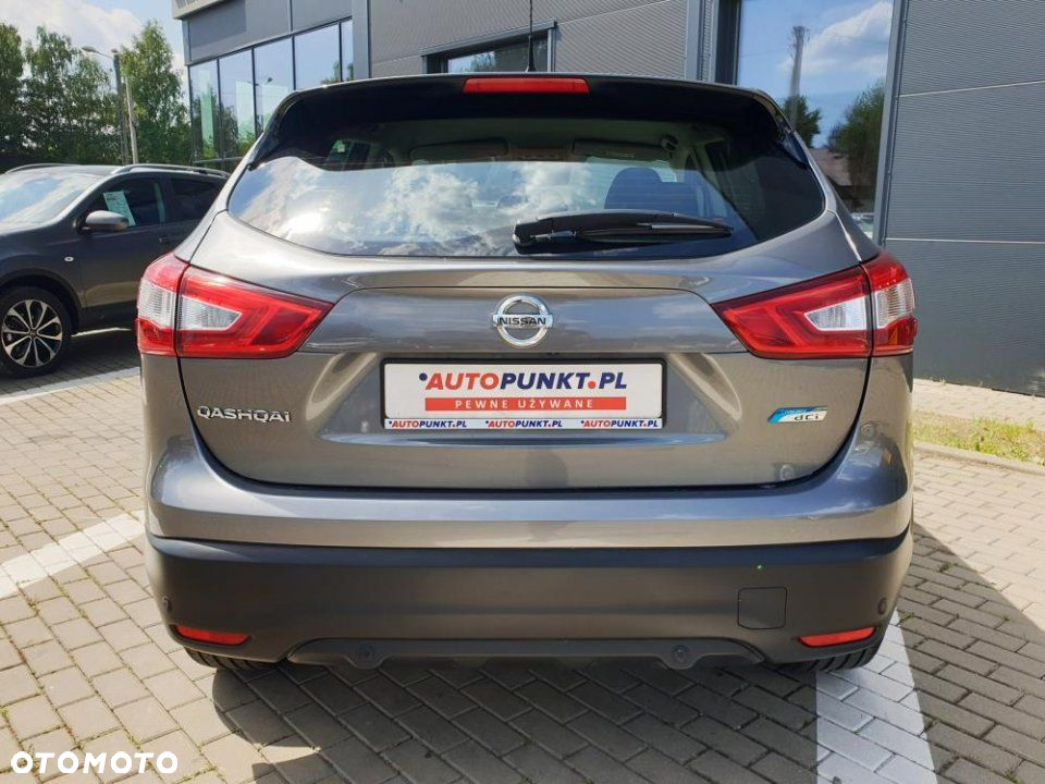 Nissan Qashqai - 4