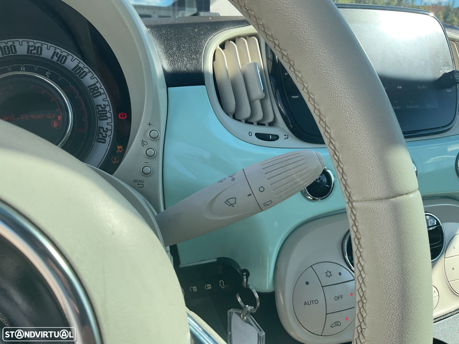 Fiat 500 1.0 Hybrid Lounge - 34