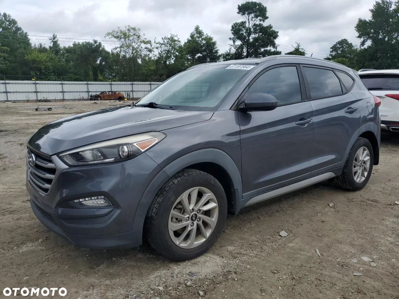 Hyundai Tucson - 1