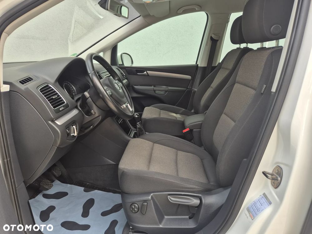 Volkswagen Sharan 2.0 TDI DPF BlueMotion Comfortline - 9