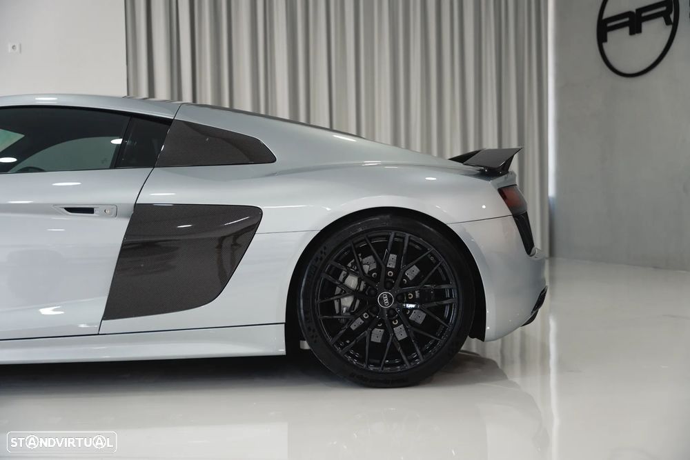 Audi R8 Coupé 5.2 FSI V10 Plus S tronic - 11