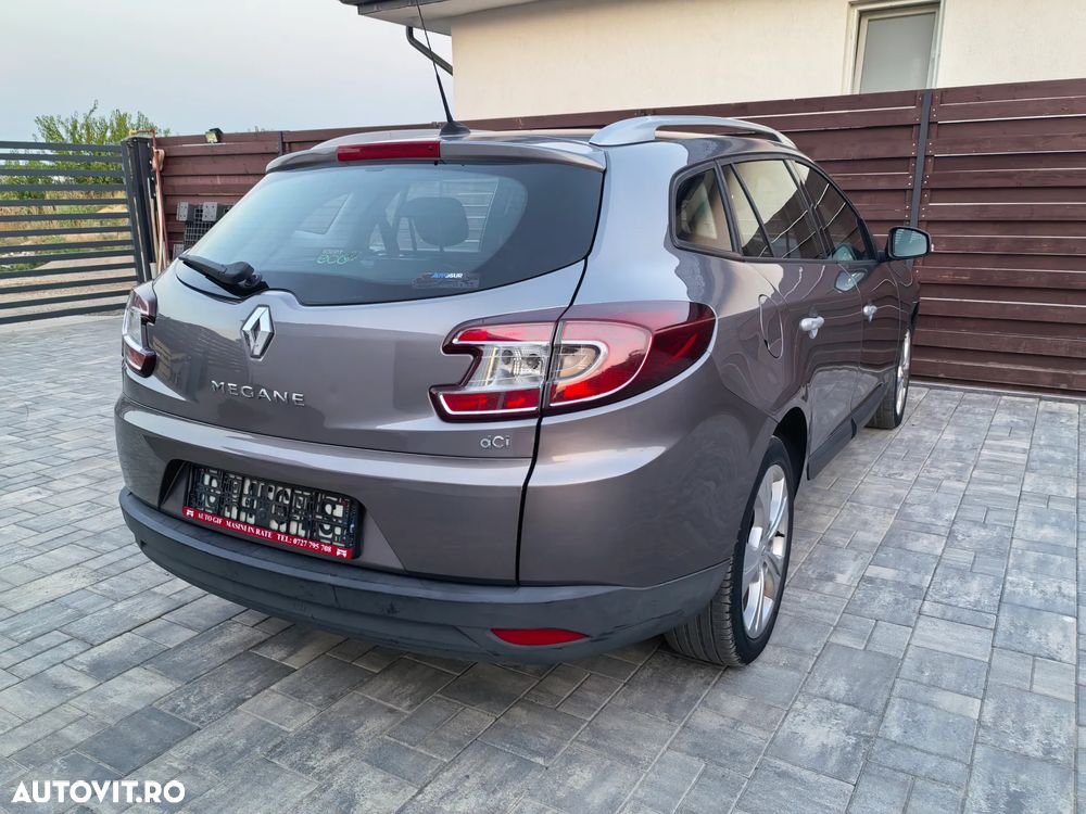 Renault Megane 1.5 dCi Dynamique Aut. - 4