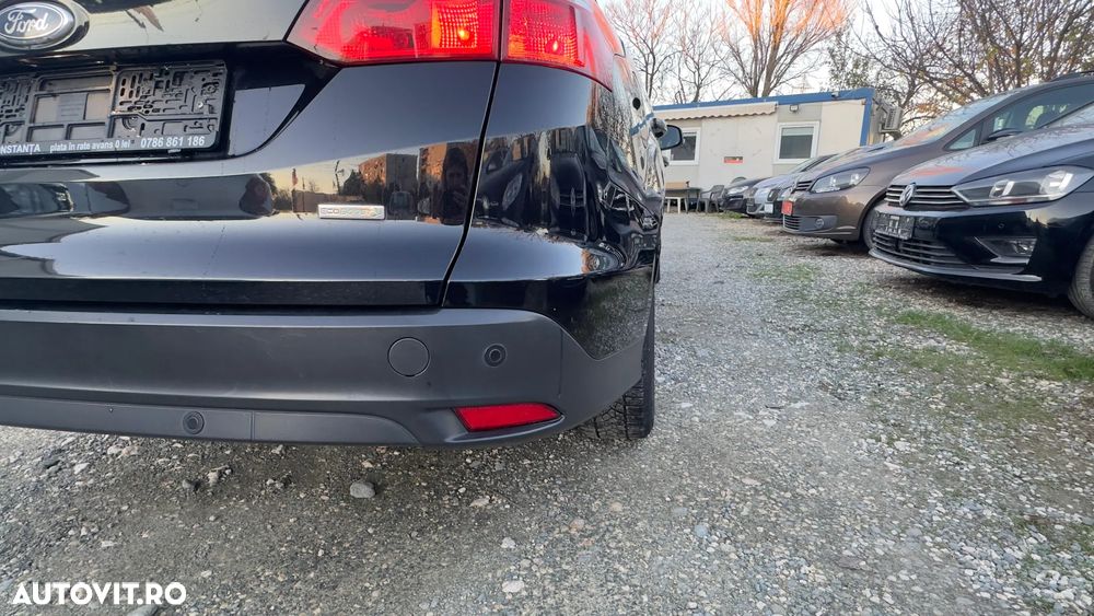 Ford Focus - 17
