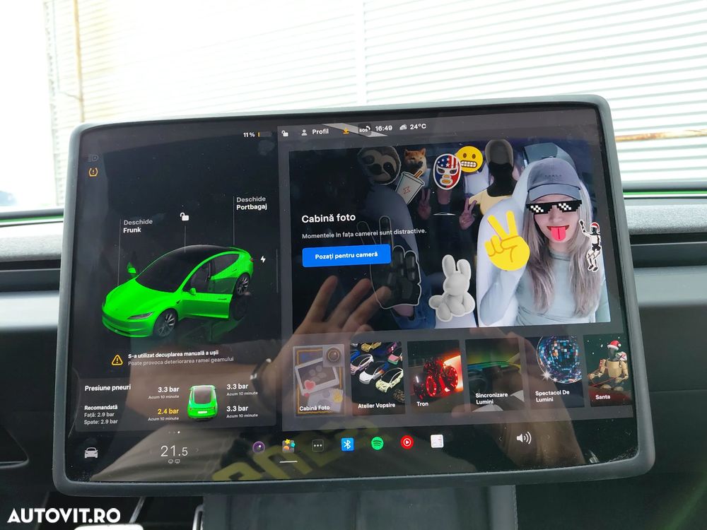 Tesla Model 3 Standard - 24