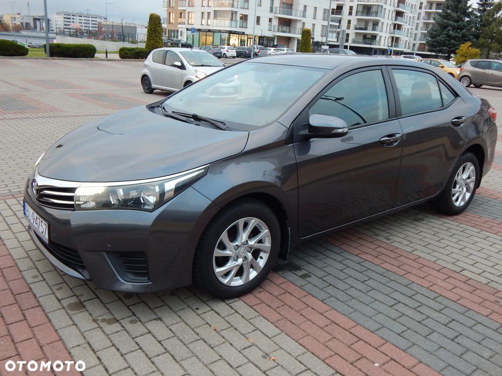 Toyota Corolla 1.6 Luna - 9