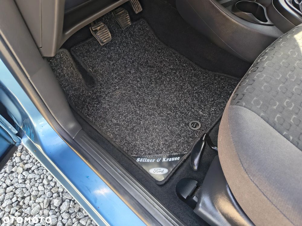 Ford Focus Ambiente - 29