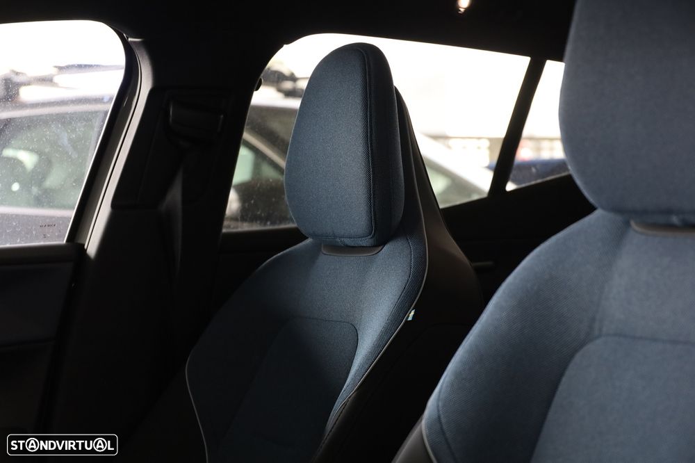 Volvo EX30 69 kWh Single Motor Extended Range Ultra - 9