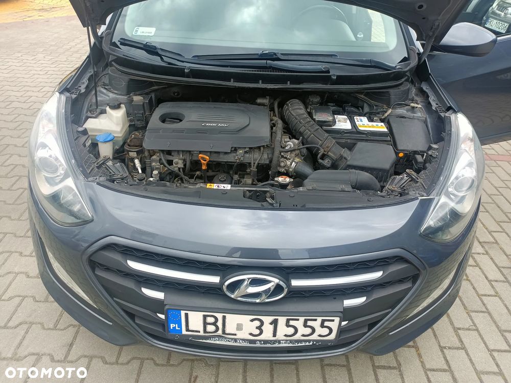 Hyundai i30 1.6 CRDi Comfort - 24