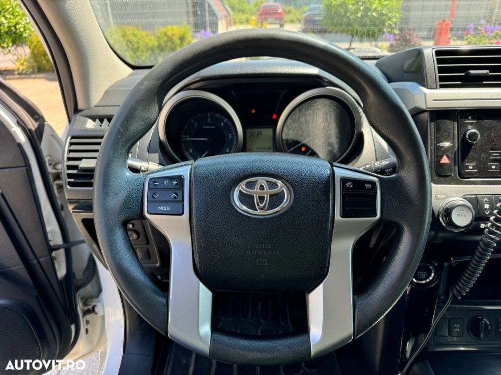 Toyota Land Cruiser 3.0l Turbo D-4D Aut. Executive - 12
