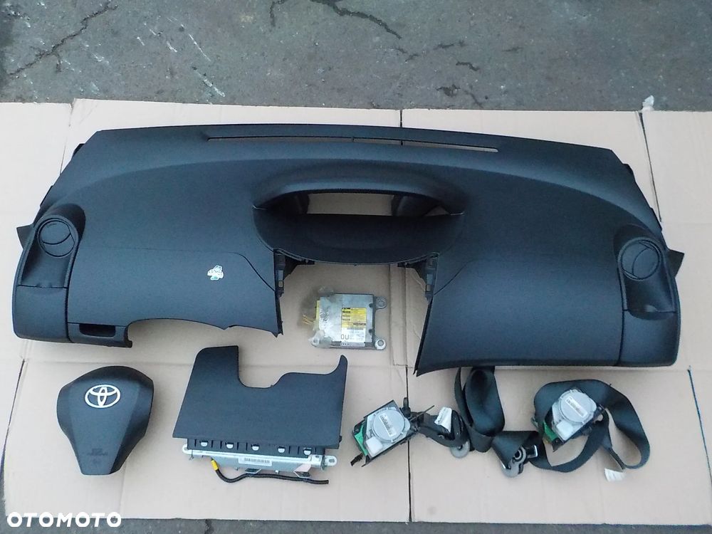 konsola airbag pasy komplet toyota yaris II  2007r - 1
