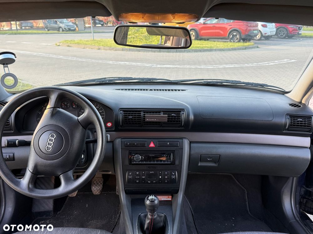 Audi A4 Avant 1.6 - 15