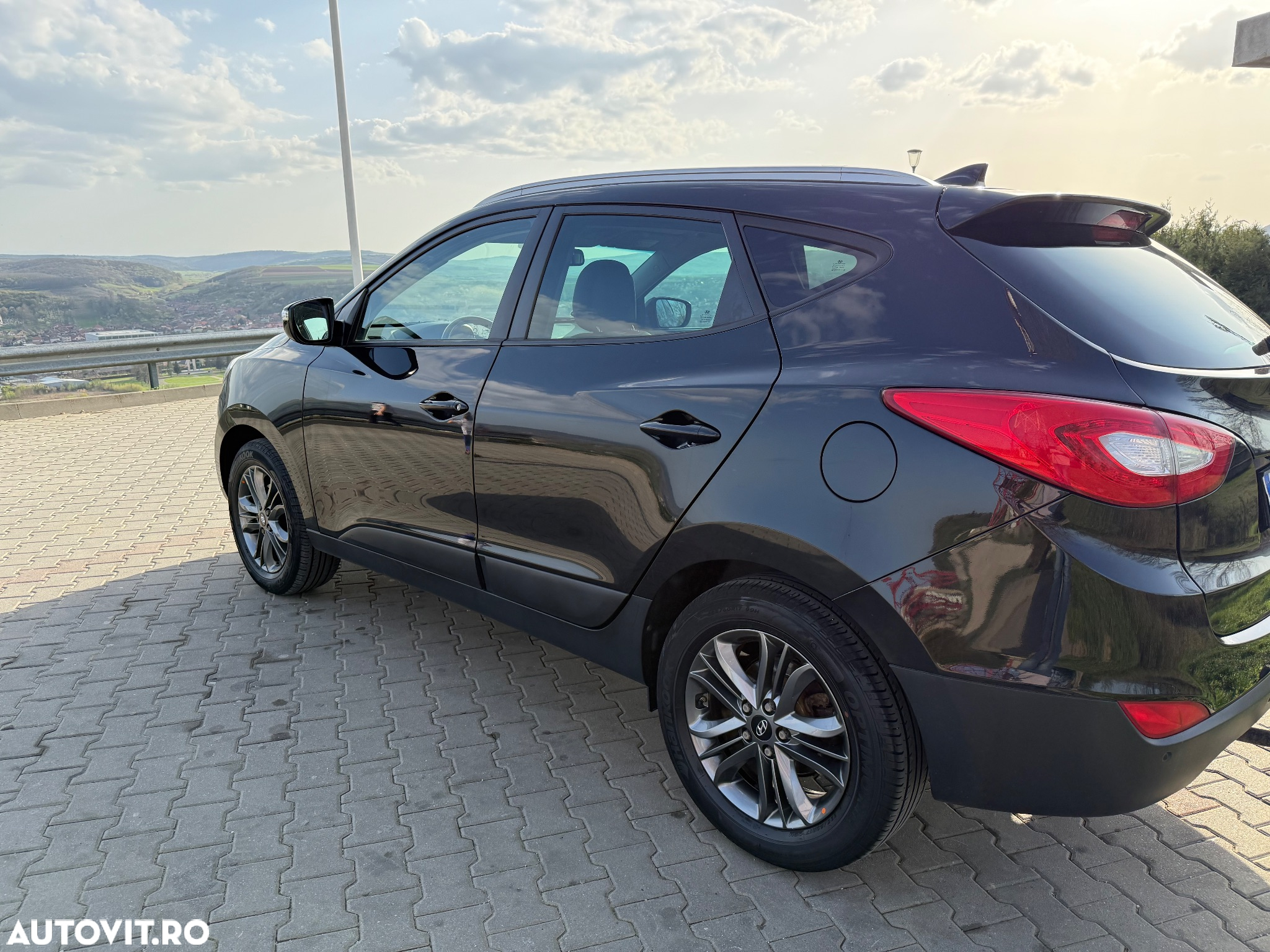 Hyundai ix35 2.0 CRDI 4WD Style - 18