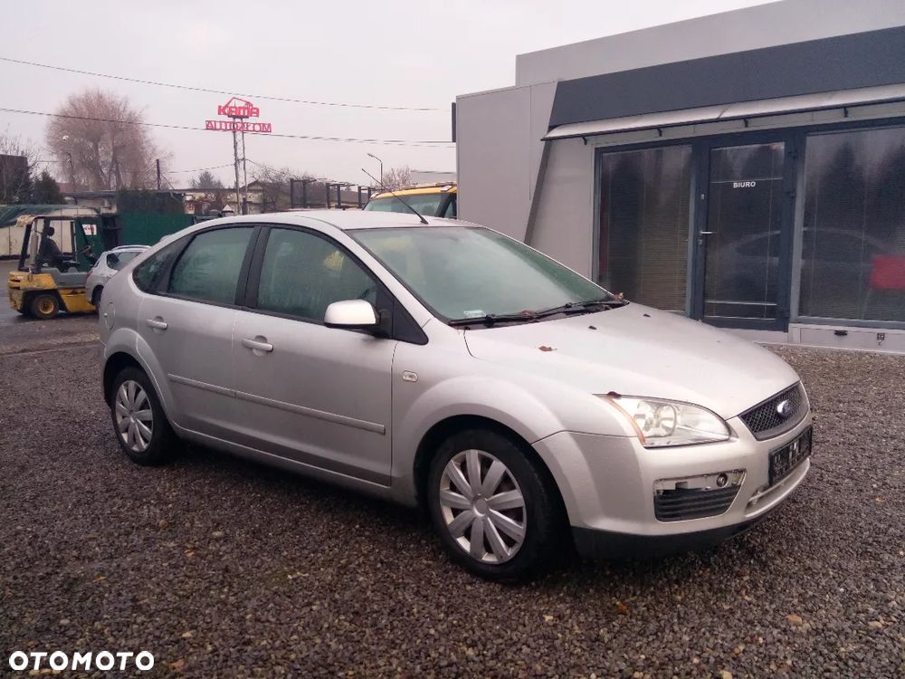 *FORD FOCUS MK2* Samochód na części - 2