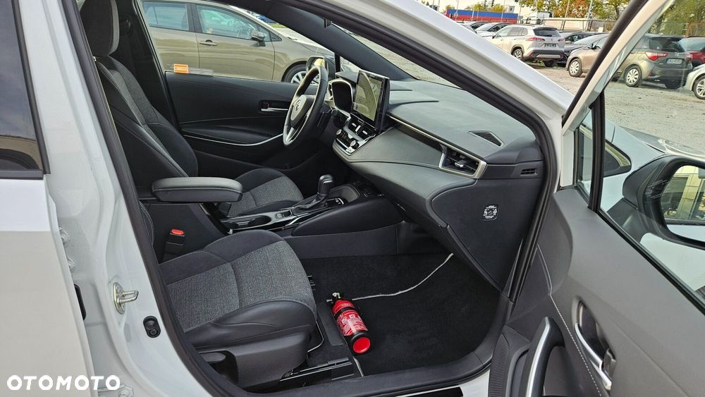 Toyota Corolla 2.0 Hybrid Style - 6