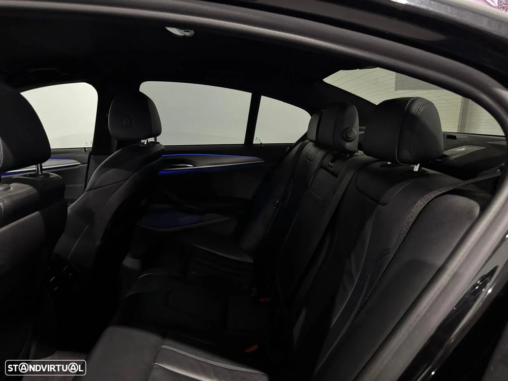 BMW 530 e iPerformance Pack M - 15