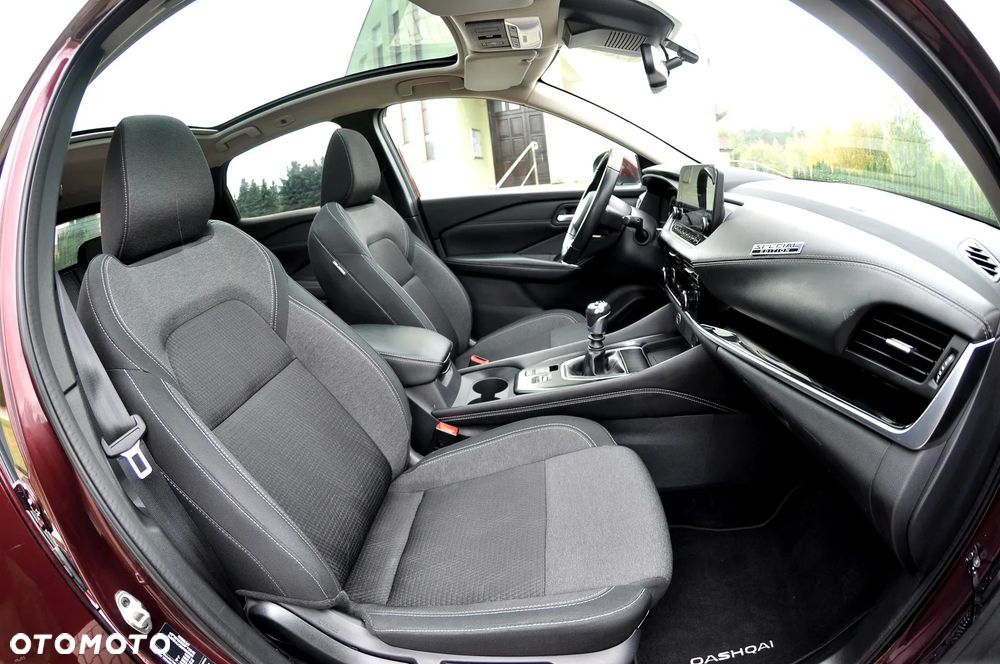 Nissan Qashqai 1.3 DIG-T mHEV N-Connecta - 19