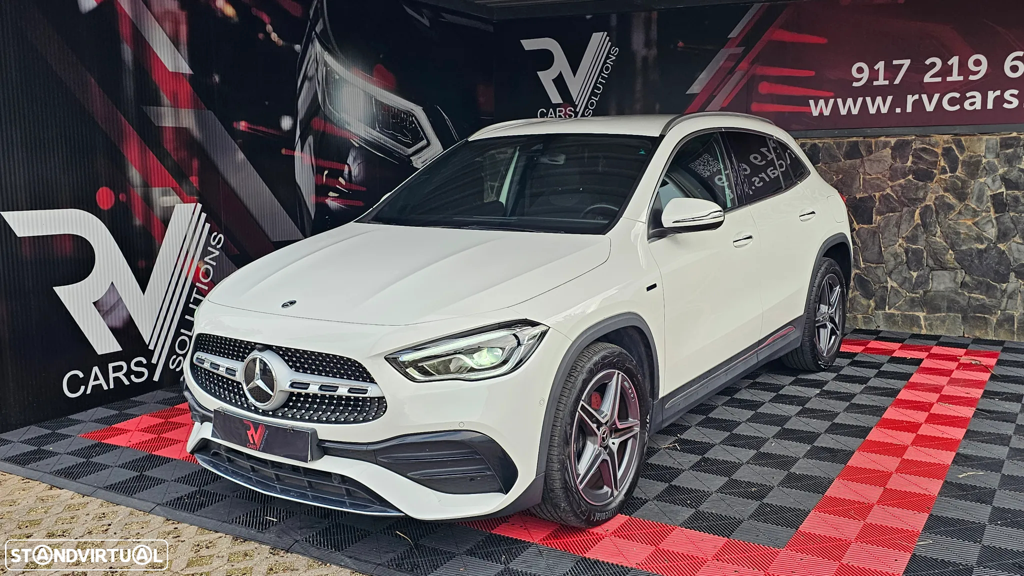 Mercedes-Benz GLA 250 e AMG Line - 35
