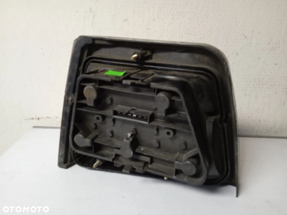 LAMPA TYLNA PRAWA POLONEZ CARO LUB PLUS - 5