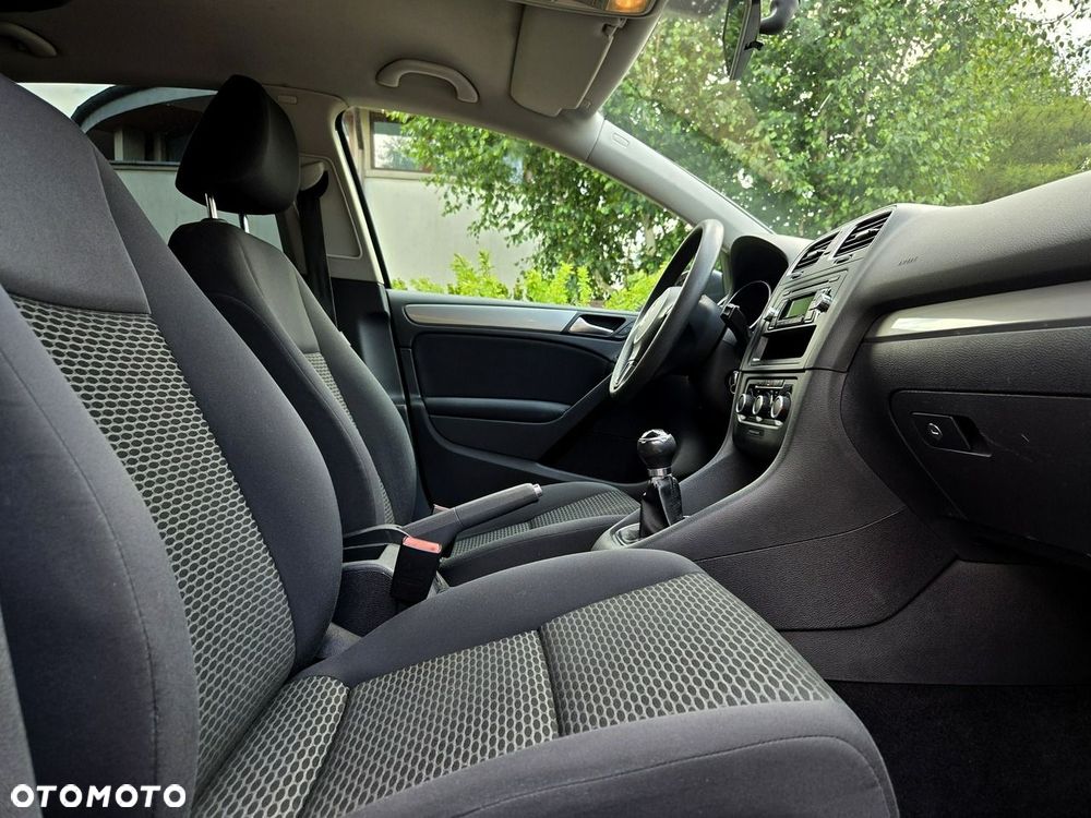 Volkswagen Golf 1.6 TDI Trendline - 5