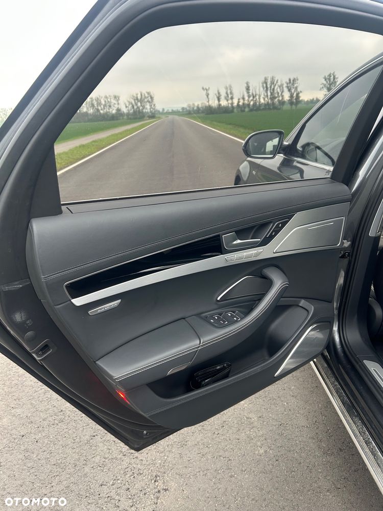 Audi A8 4.2 TDI clean diesel L Quattro - 14