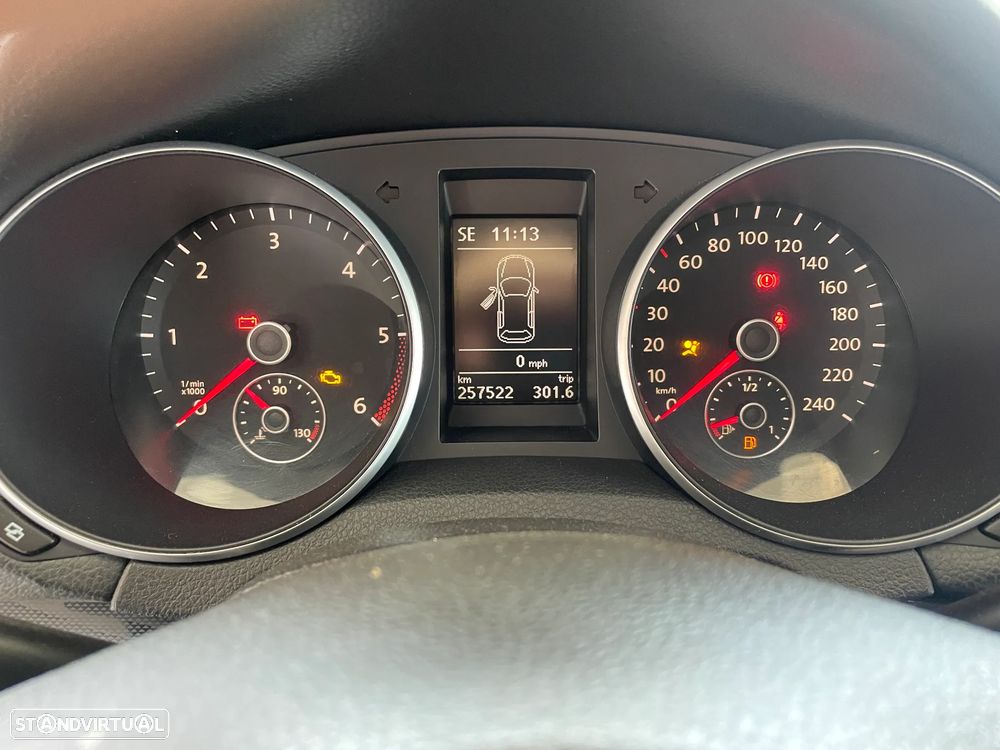VW Golf 1.6 TDi Confortline - 22