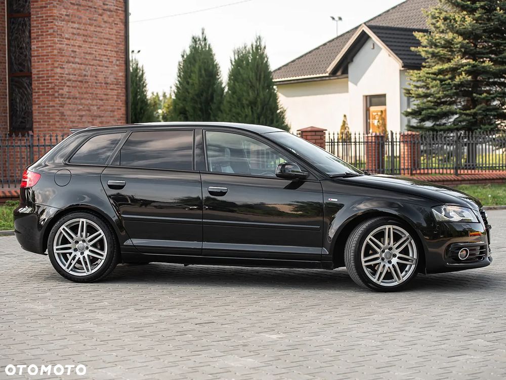 Audi A3 Sportback 1.8 TFSI S tronic S line Sportpaket - 3