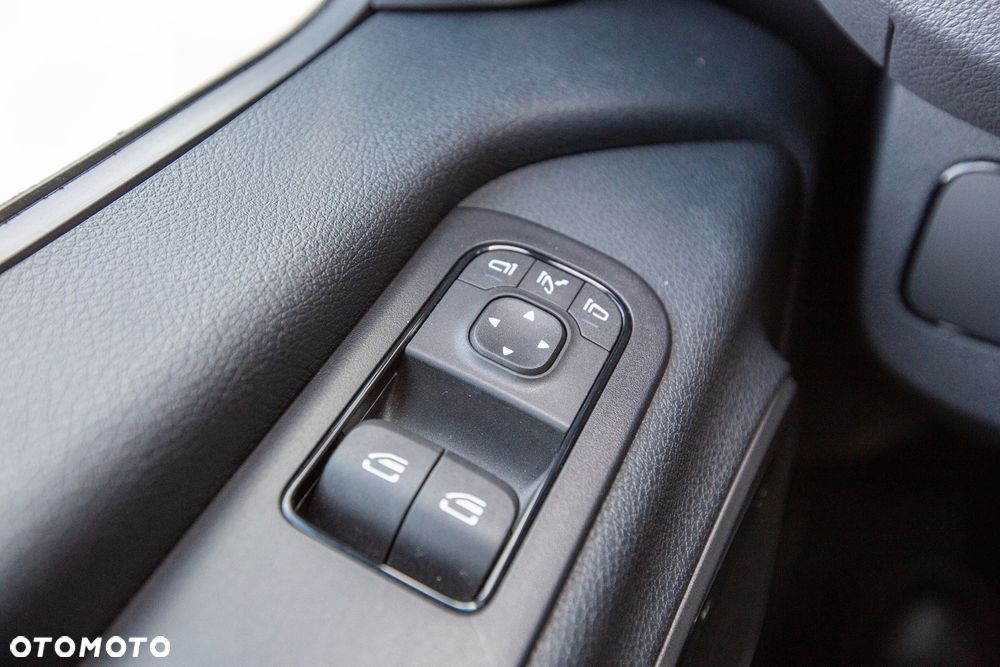 Mercedes-Benz Sprinter - 19