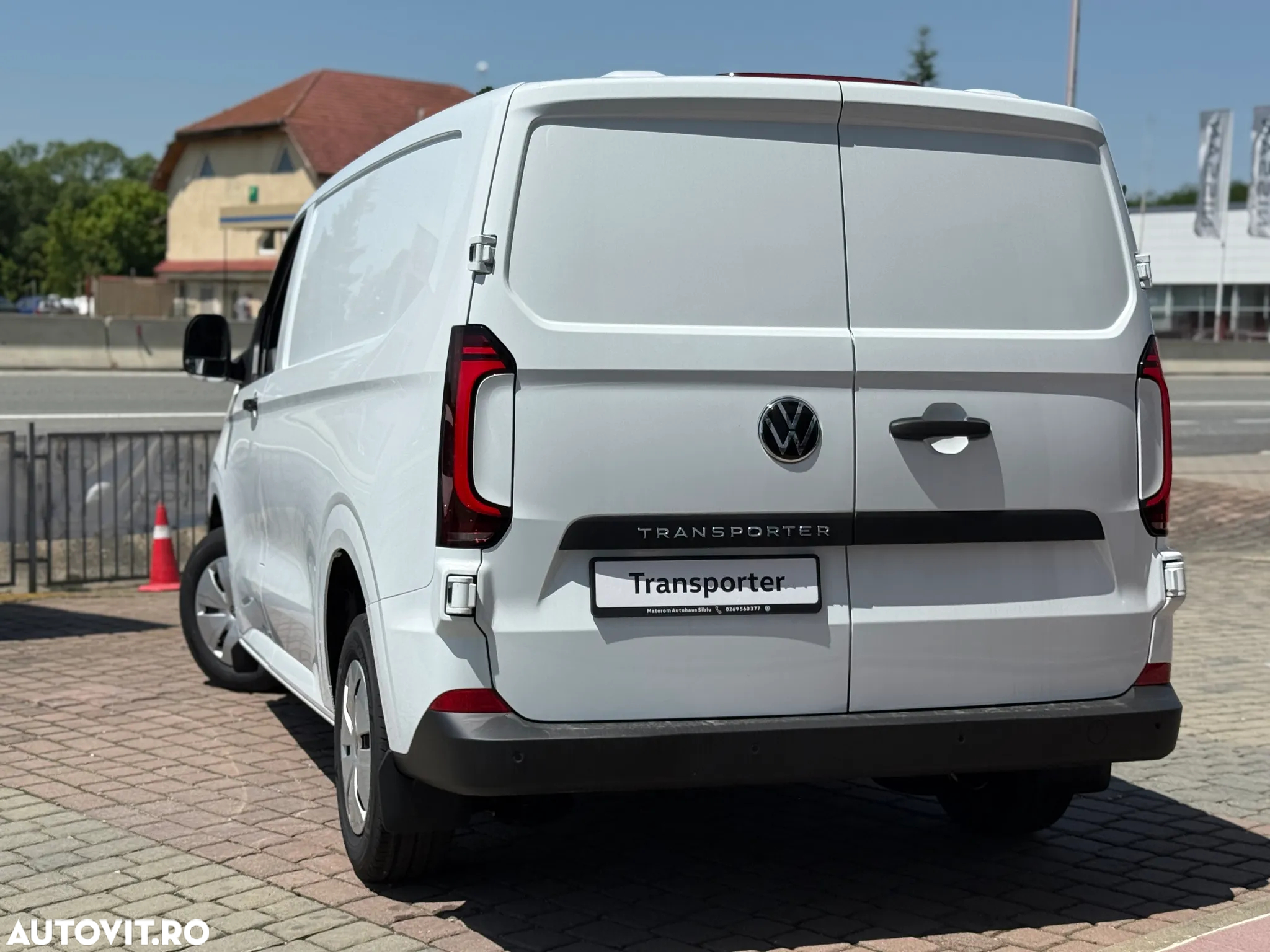 Volkswagen Transporter - 5