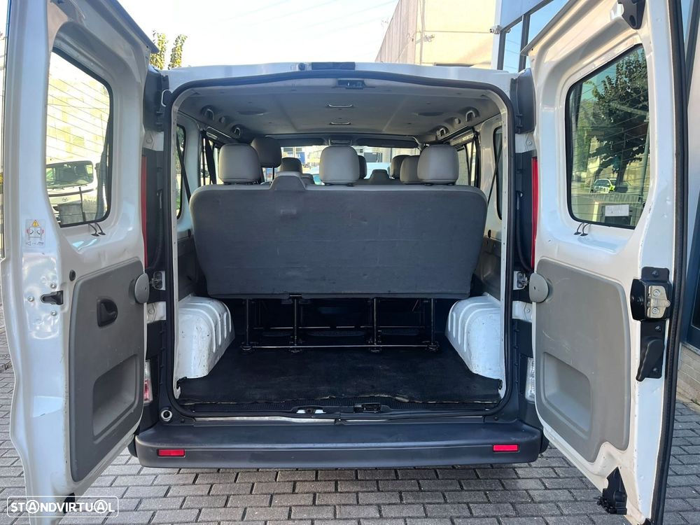 Renault Trafic - 22